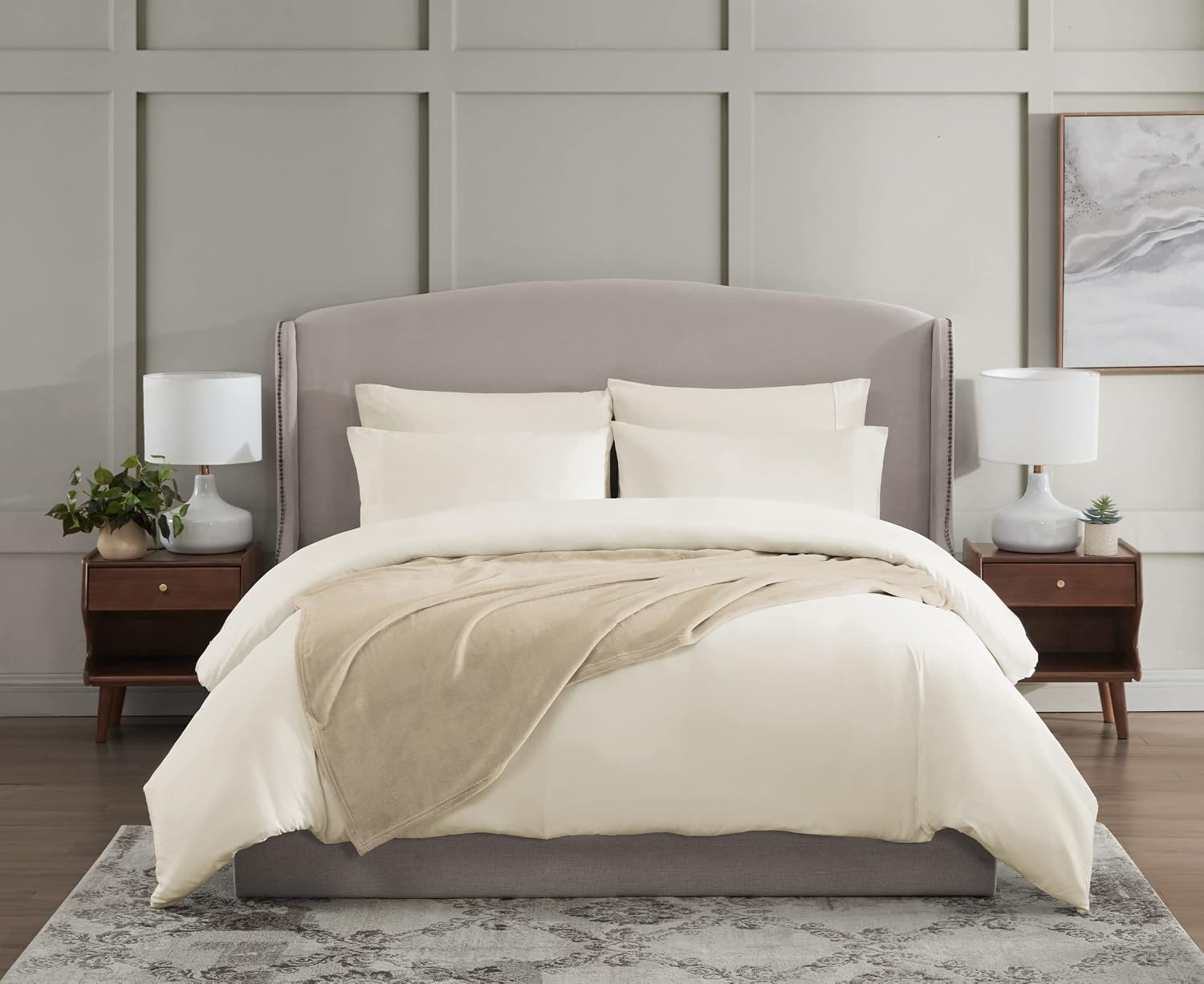 image:imageUS POLO ASSN Oversized Lightweight Throw Blanket for BedSofa Soft Fleece Couch Blankets and Throws Cozy Decorative Bedding 50x70BlackCream